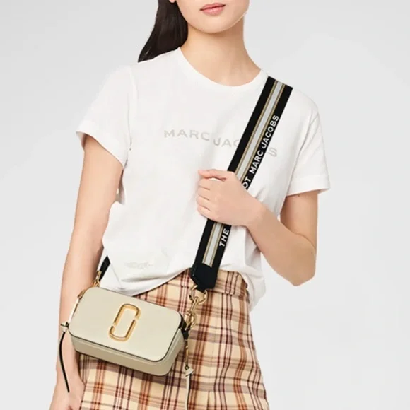 Marc Jacobs Cream Crossbody Snapshot Bag - Picture 5 of 7